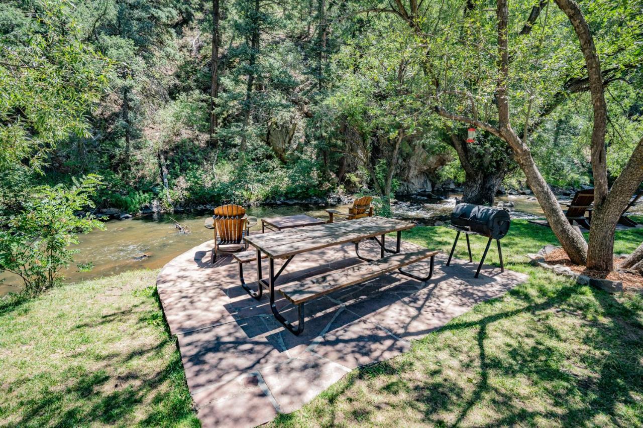 Colorado Bear Creek Cabins Эвергрин Экстерьер фото