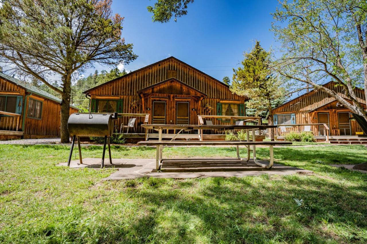 Colorado Bear Creek Cabins Эвергрин Экстерьер фото