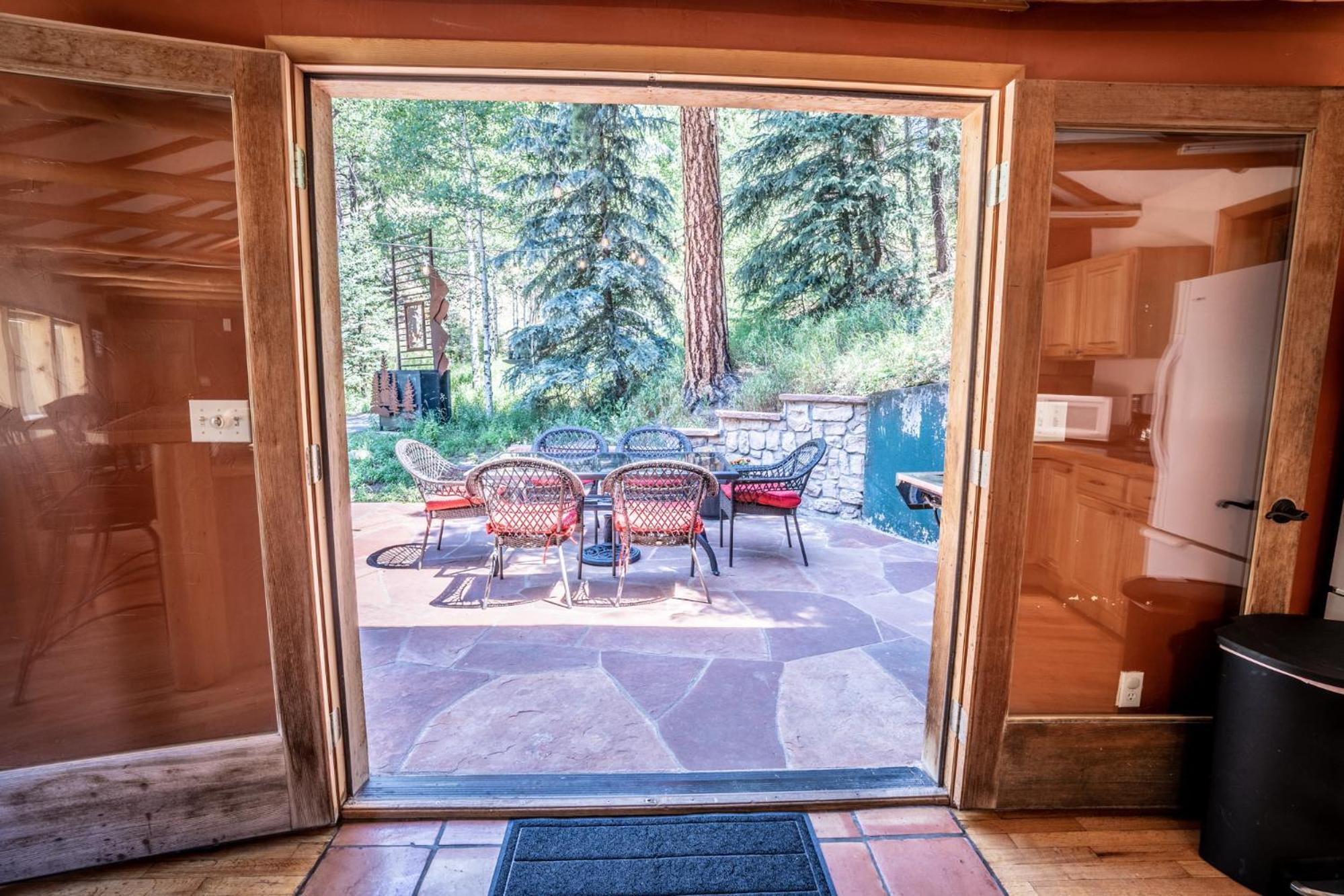 Colorado Bear Creek Cabins Эвергрин Номер фото