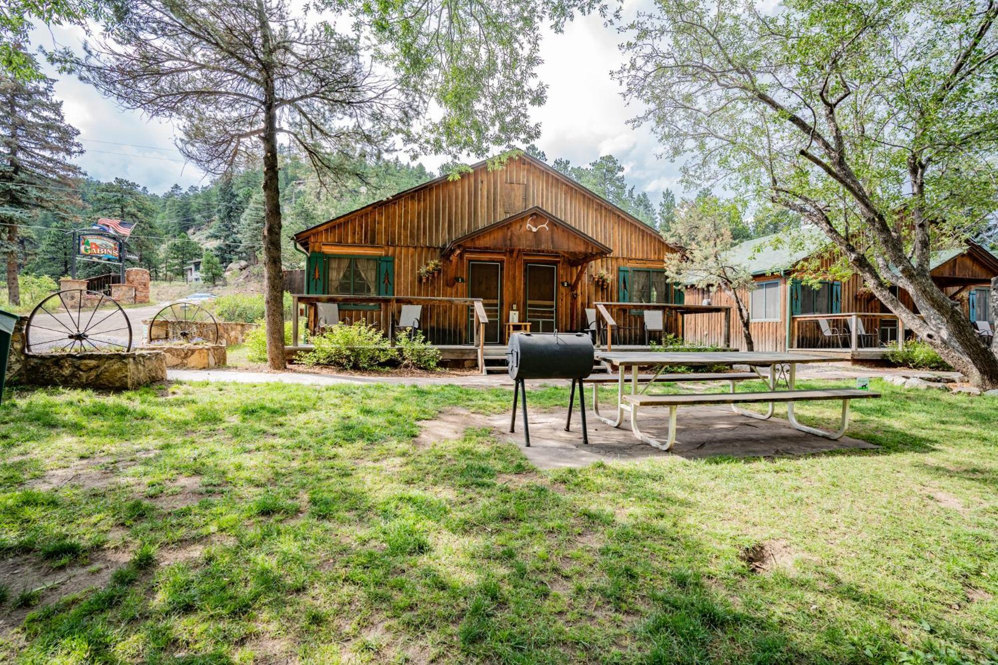 Colorado Bear Creek Cabins Эвергрин Номер фото