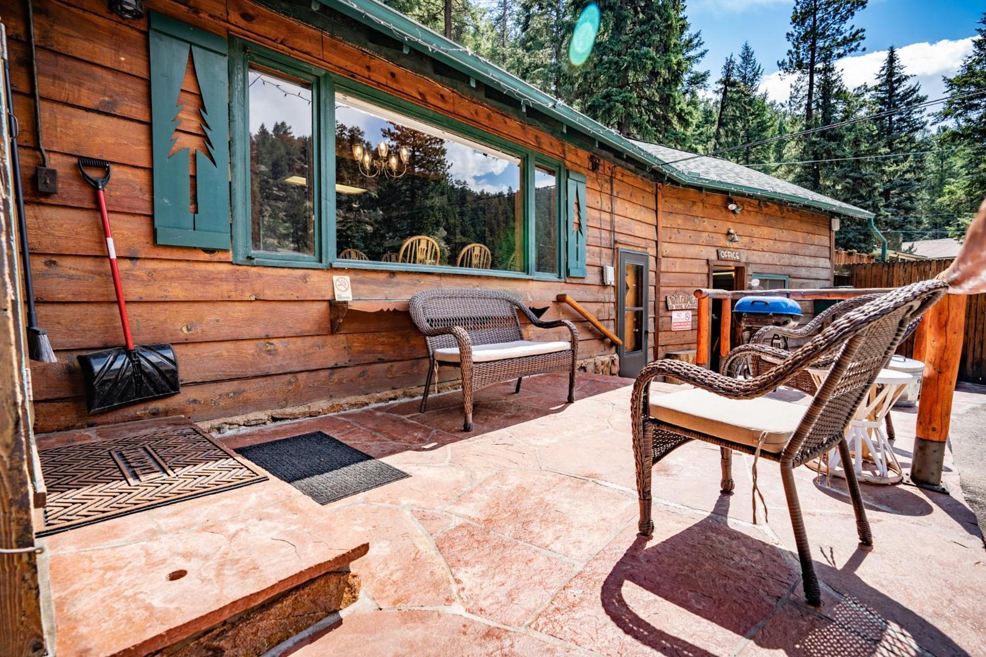 Colorado Bear Creek Cabins Эвергрин Номер фото